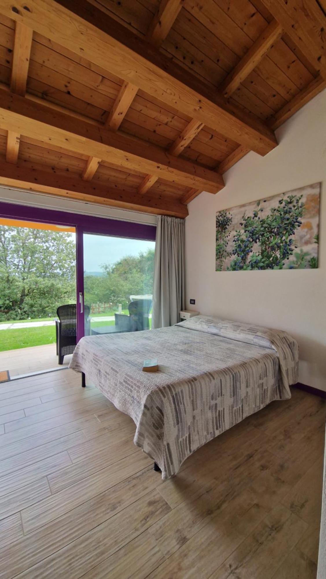 Limbara Dreaming Hotel Темпио Паузания Екстериор снимка
