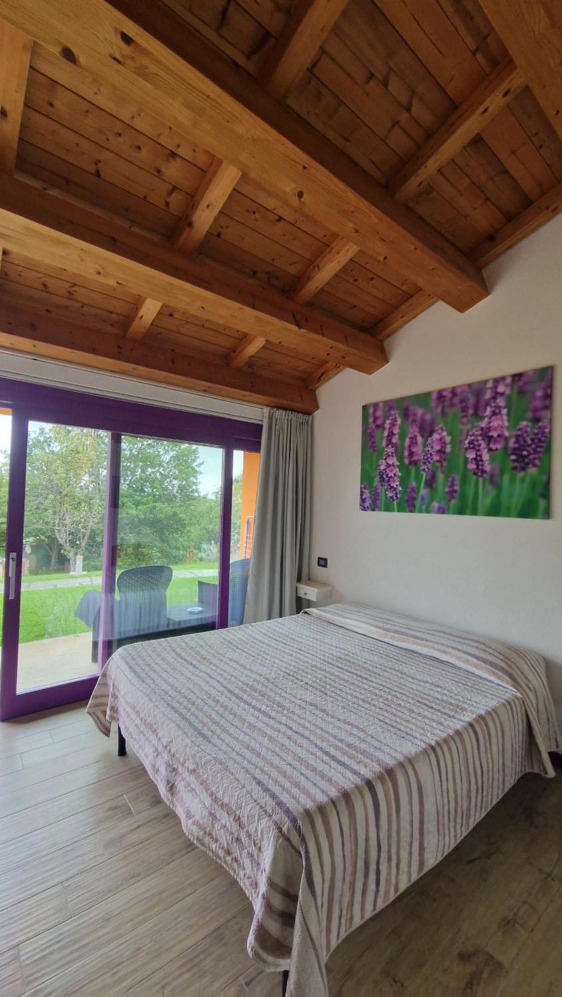 Limbara Dreaming Hotel Темпио Паузания Екстериор снимка