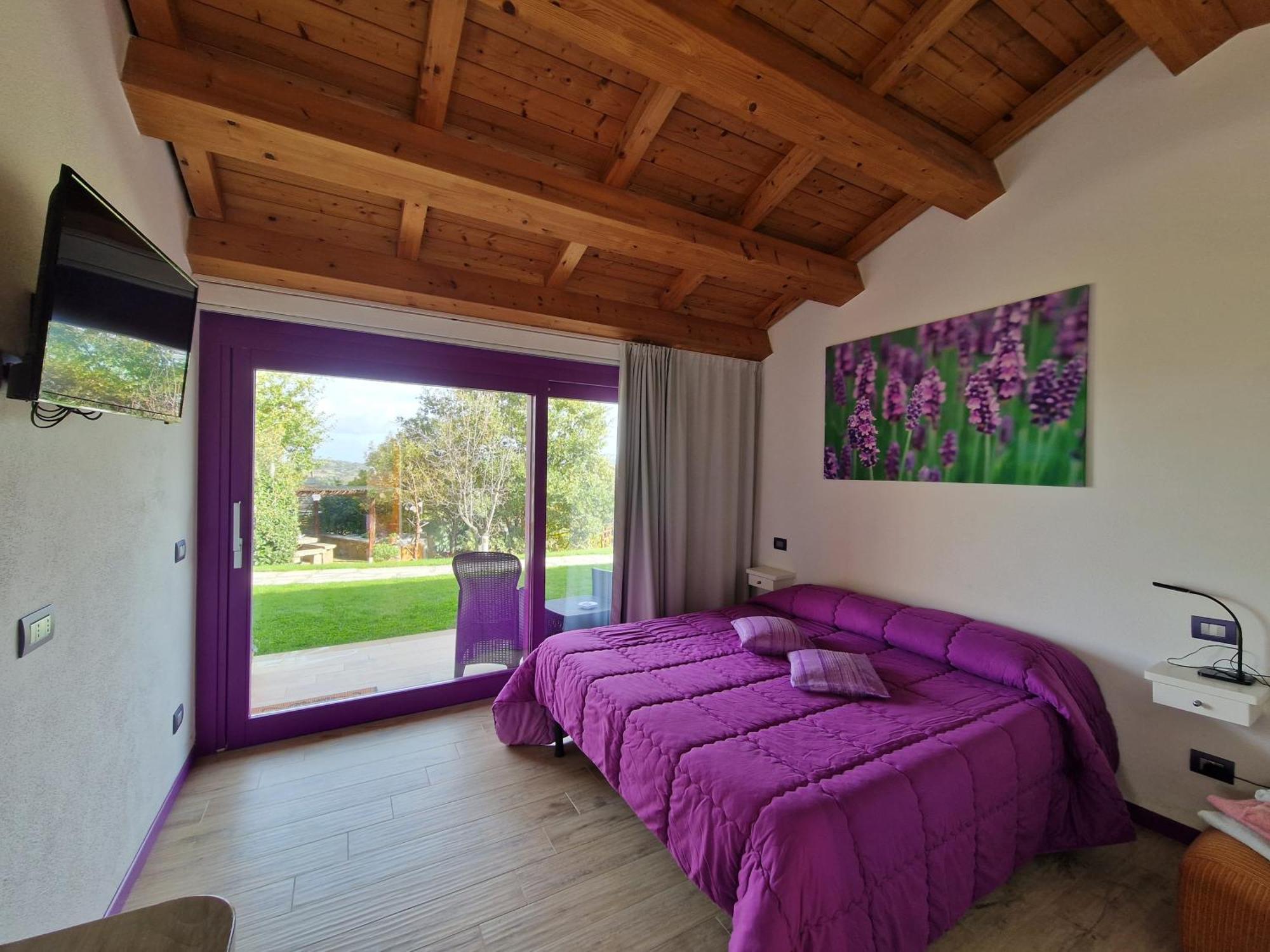 Limbara Dreaming Hotel Темпио Паузания Екстериор снимка