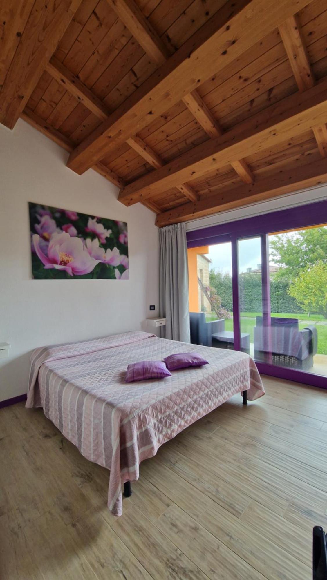 Limbara Dreaming Hotel Темпио Паузания Екстериор снимка